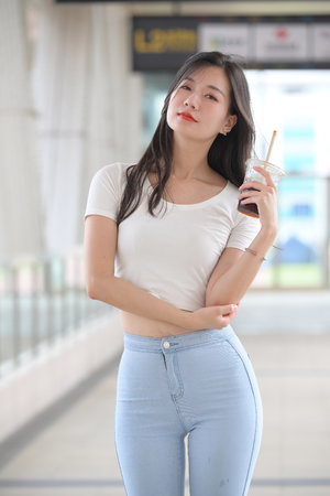 日本成本人三级忘忧草