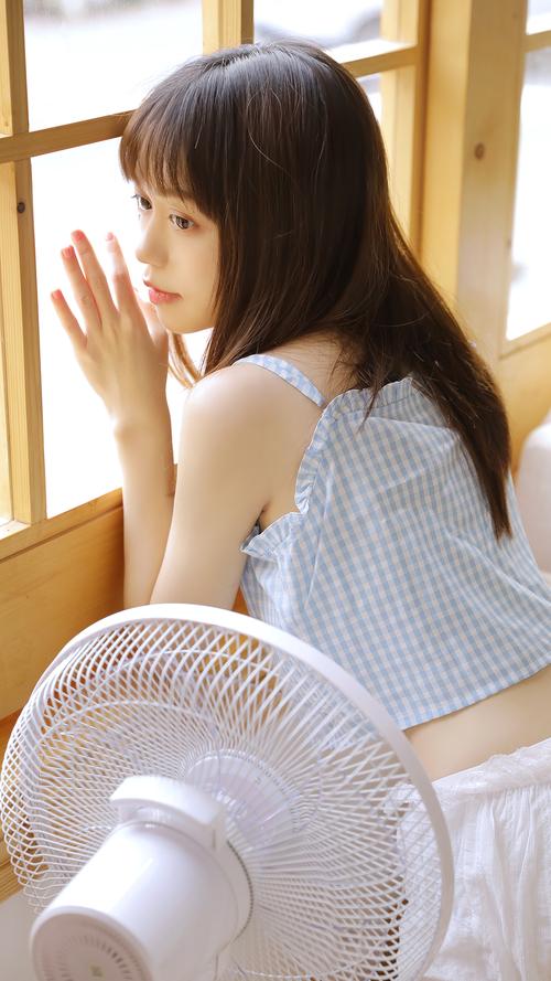 在酒店落地玻璃窗前做强了你